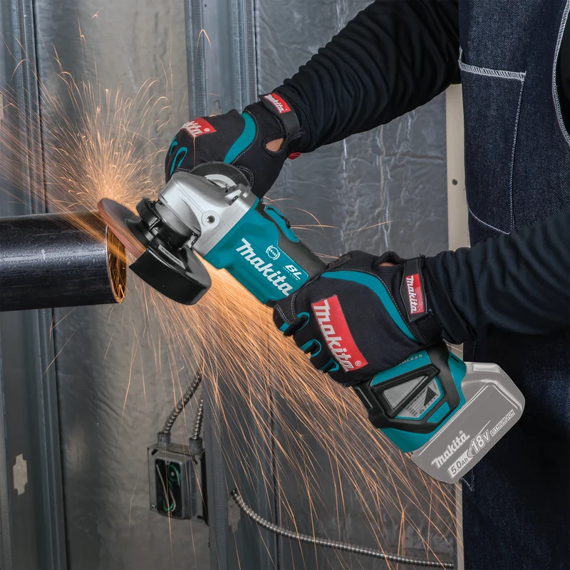 Makita Akku Winkelschleifer 18V - 2x Akku + Netzteil DGA511