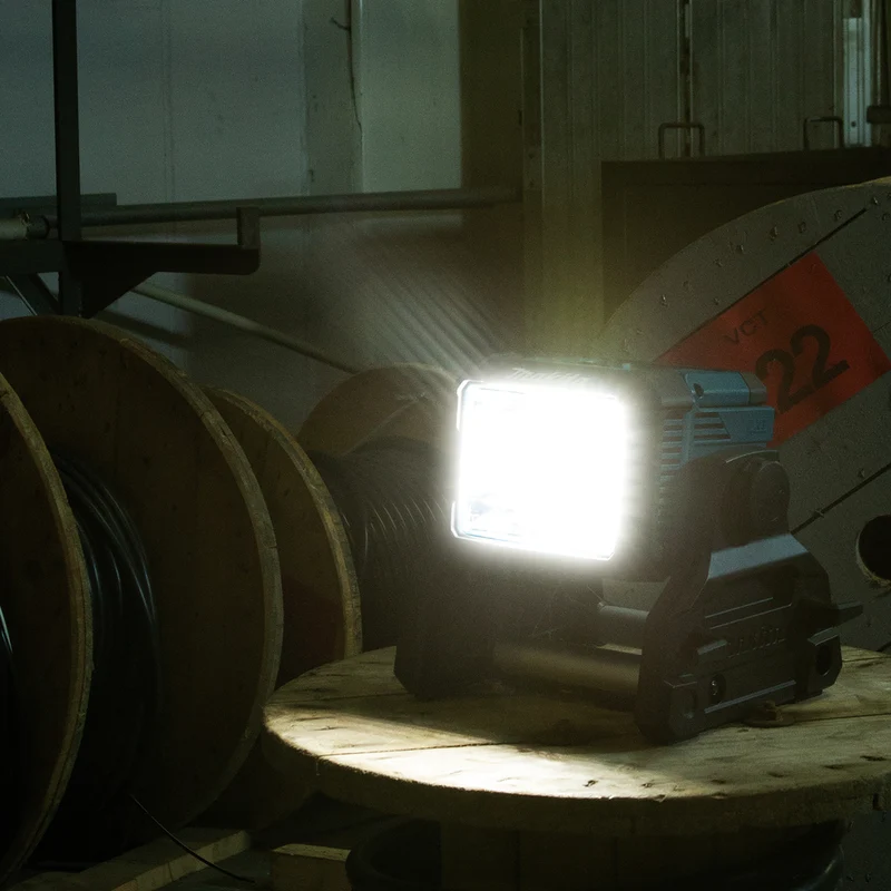 Makita LED-Baustrahler DM811 Solo Gerät 14.4 - 18V