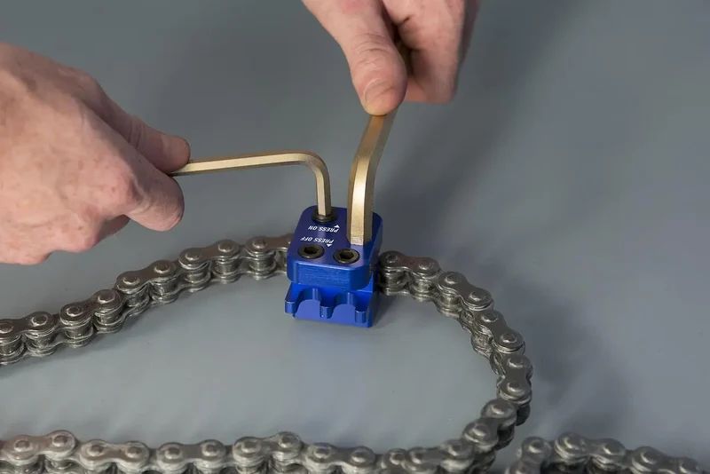 Motion Pro Kettenschloss-Montagewerkzeug – Für Clipschlösser