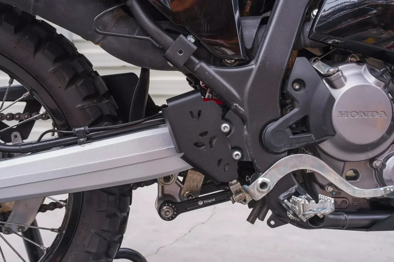 Yakk EXP Schutzblech Fußbremszylinder für Honda CRF 300L Rally